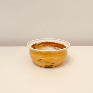 SMALL ORGANIC STYLE HANDMADE STUDIO POTTERY BOWL YELLOW/ORANGE‎ BOHO - EUC